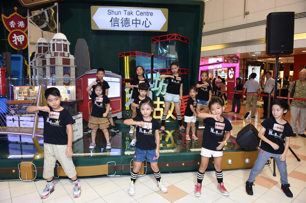Stage Performers